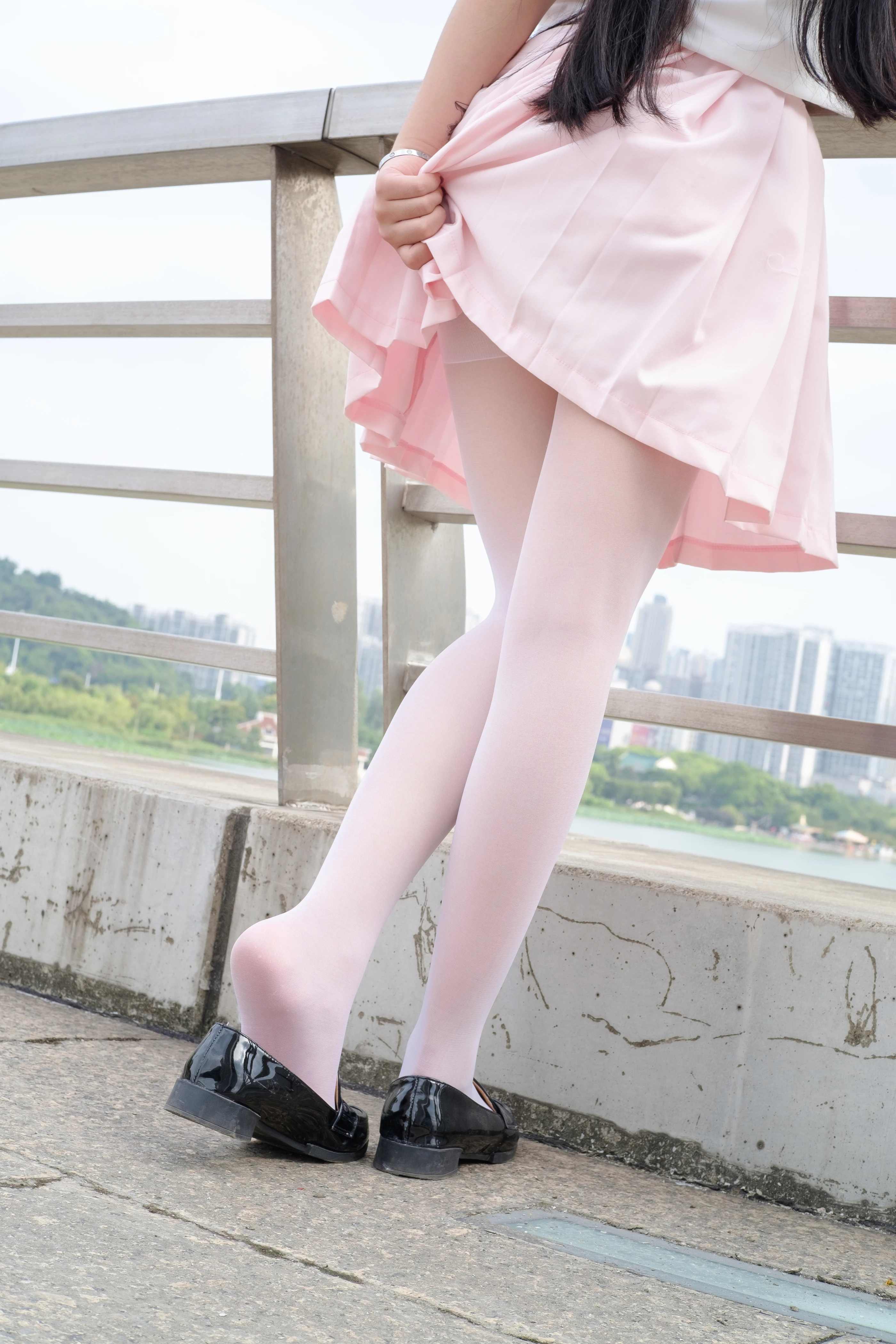 森萝财团 R15-033 [75P]插图8